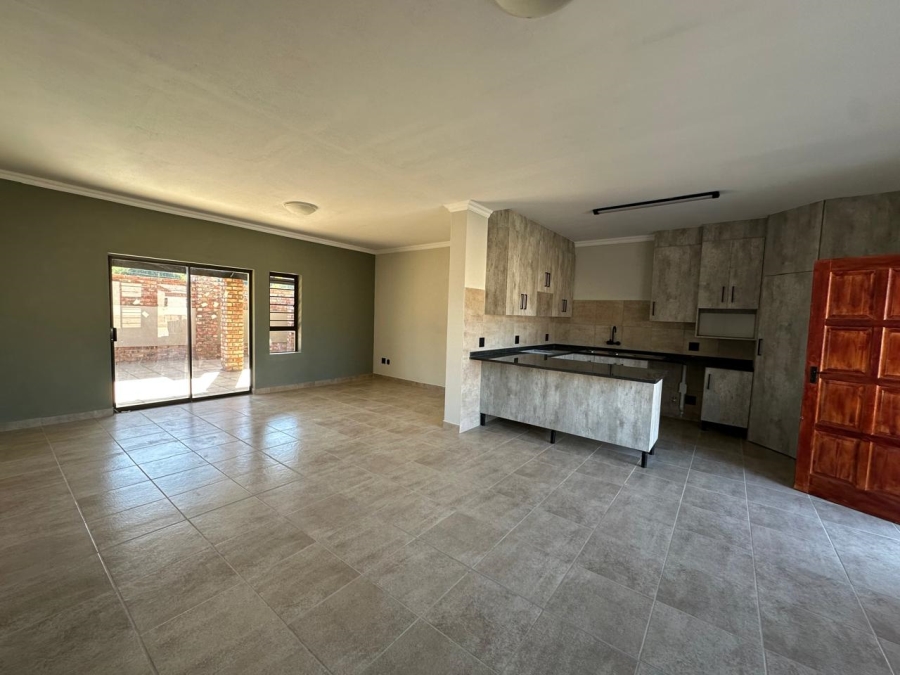 3 Bedroom Property for Sale in Waterval East North West